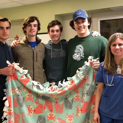 UCMAH Hinsdale Foundation Junior Board helping Nurses