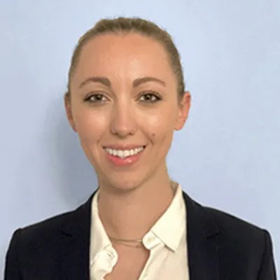 Headshot of Anna-Theresa Muller.