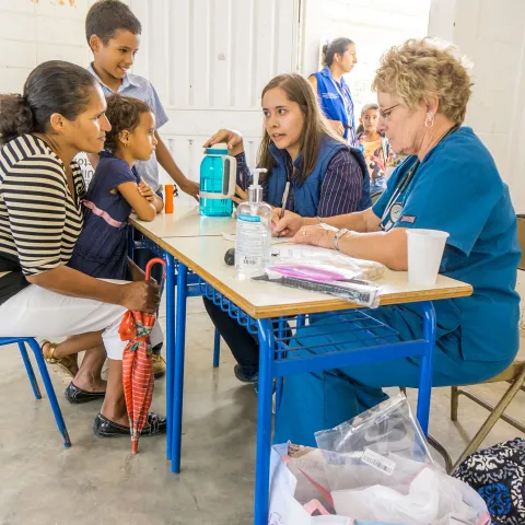 hero global missions honduras patient nurse discussion