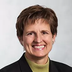 Gayle M Simmons, MD