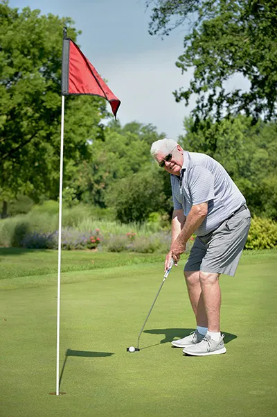 John Brockob Putting